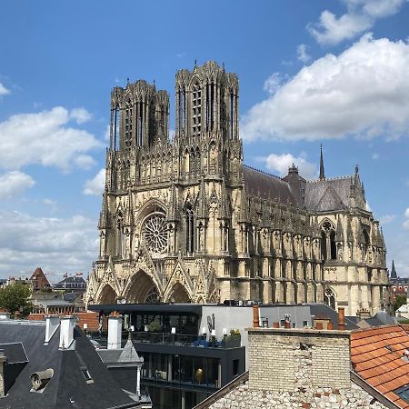 Апартаменти Duplex Hammam Au Pied De La Cathedrale Avec Vue Реймс Екстер'єр фото