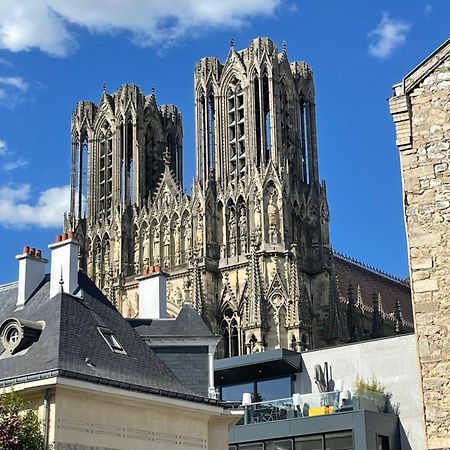 Апартаменти Duplex Hammam Au Pied De La Cathedrale Avec Vue Реймс Екстер'єр фото