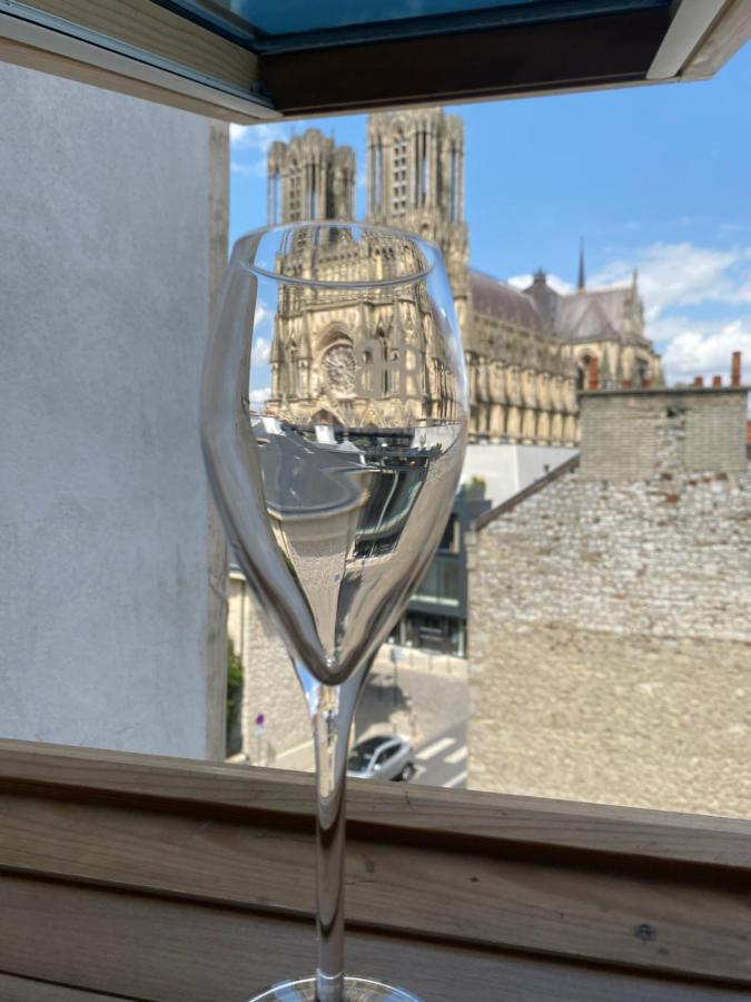 Апартаменти Duplex Hammam Au Pied De La Cathedrale Avec Vue Реймс Екстер'єр фото